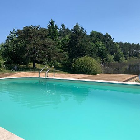 Отель Le Manoir De Pierre Levee, The Originals Collection Tournon-Saint-Martin Экстерьер фото