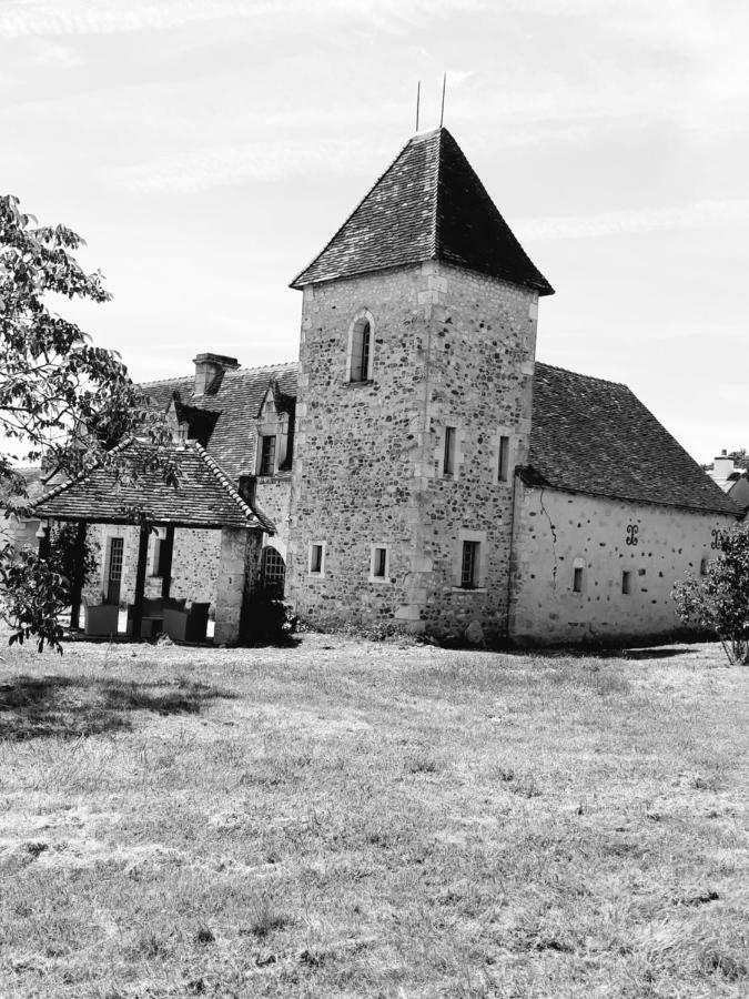 Отель Le Manoir De Pierre Levee, The Originals Collection Tournon-Saint-Martin Экстерьер фото